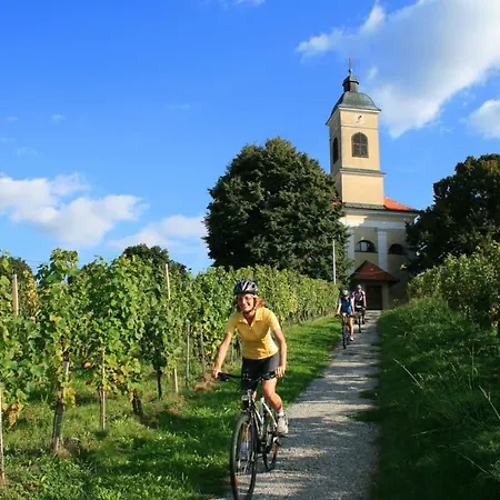 여관 Wagner Restaurant-pension Halbenrain