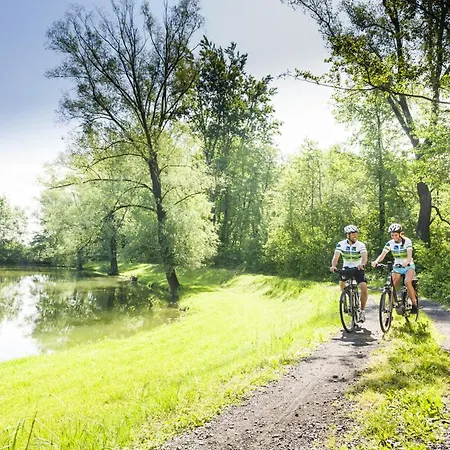 여관 Wagner Restaurant-pension *