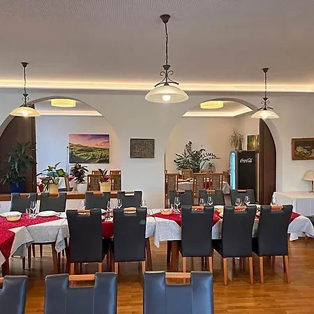 イン Wagner Restaurant-pension *