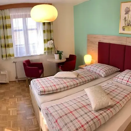 Herberg Wagner Restaurant-pension *