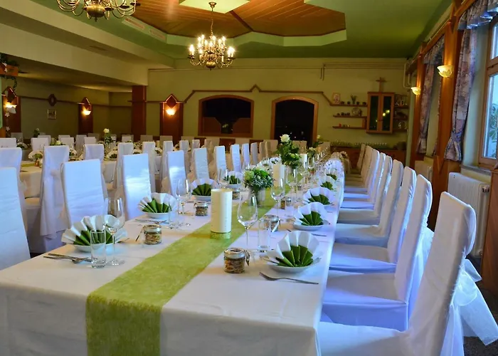 Wagner Restaurant-pension * Halbenrain