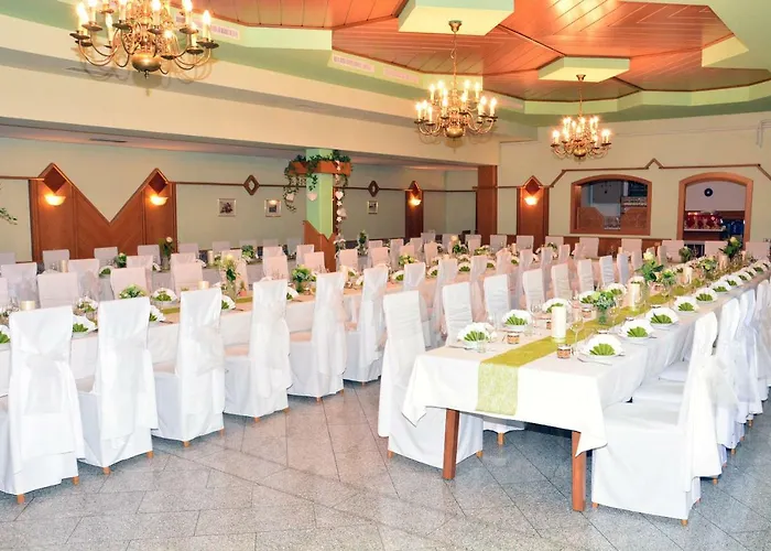 Gasthof Wagner Restaurant-pension Halbenrain